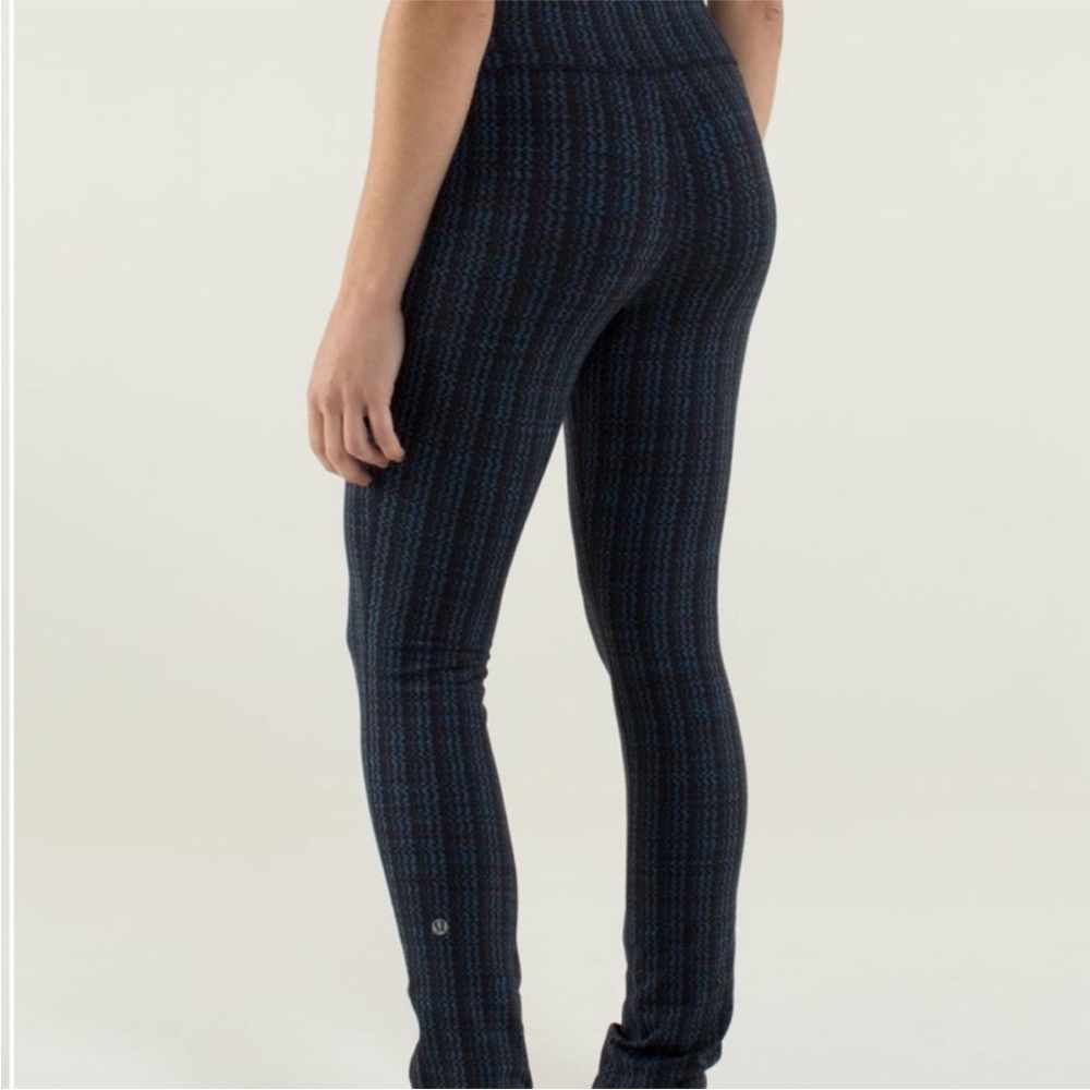 Lululemon- Like New- Wunder-Under Pant- Ziggy Wee Oct. Inkwell- Sz 10- 30” long